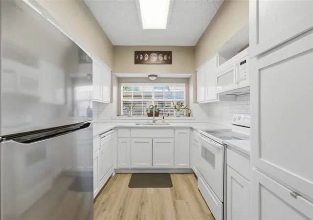 Photo 1 of Condo for sale at 3550 Country Square Dr #505, Carrollton, TX 75006 | MLS# 21344536 | Listing updated on 2026-09-24