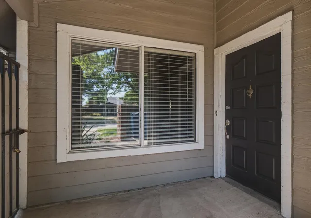 Photo 3 of Single family home for sale at 538 Harvest Hill St, Lewisville, TX 75067 | MLS# 21345714 | Listing updated on 2026-08-22