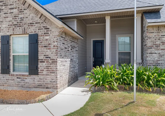 Photo 2 of Single family home for sale at 574 Brunswick Gdns, Haughton, LA 71037 | MLS# 21345178 | Listing updated on 2026-08-31
