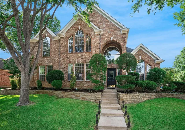 Photo 1 of Single family home for sale at 1600 Shadywood Ln, Flower Mound, TX 75028 | MLS# 21345632 | Listing updated on 2026-10-05