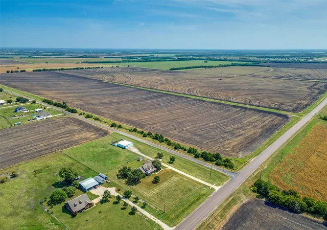 Photo 3 of Single family home for sale at 2614 County Road 596, Nevada, TX 75173 | MLS# 21344134 | Listing updated on 2026-09-30