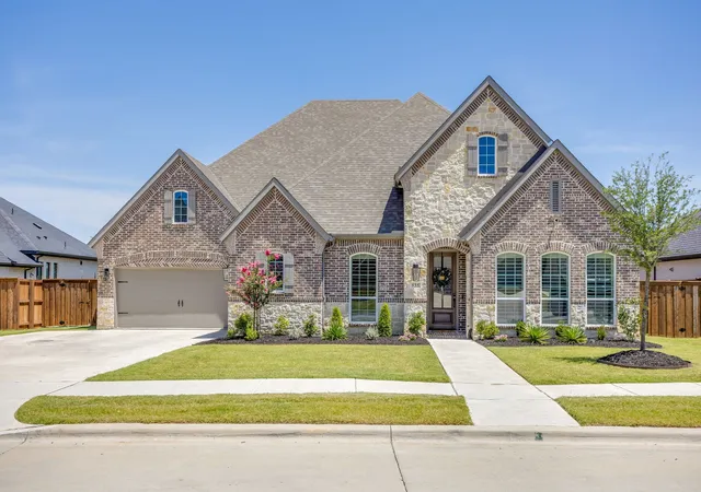 Photo 1 of Sale Pending at 535 Syracuse St, Haslet, TX 76052 | MLS# 21340609 | Listing updated on 2026-08-28