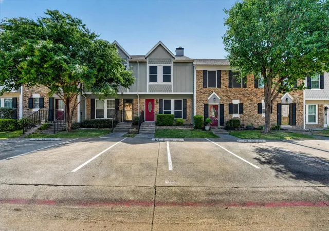 Photo 1 of Sale Pending at 177 Merlin Wy, Euless, TX 76039 | MLS# 21346419 | Listing updated on 2026-08-31