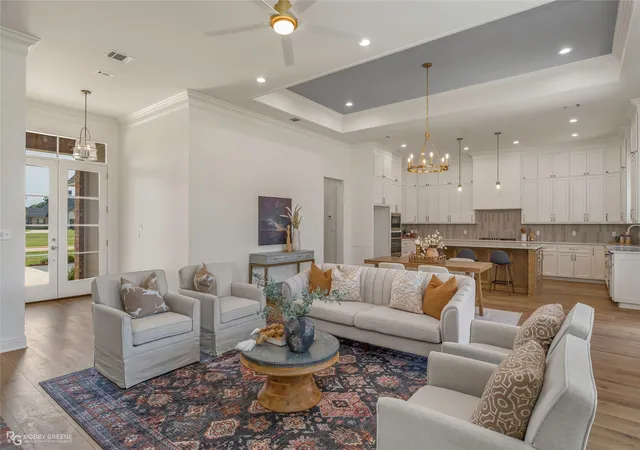Photo 2 of Single family home for sale at 306 Elbow Slough, Bossier City, LA 71112 | MLS# 21345191 | Listing updated on 2026-09-17