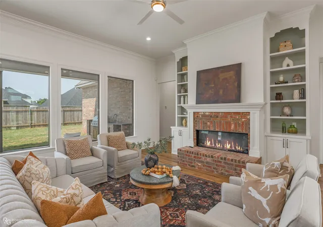 Photo 4 of Single family home for sale at 306 Elbow Slough, Bossier City, LA 71112 | MLS# 21345191 | Listing updated on 2026-09-17
