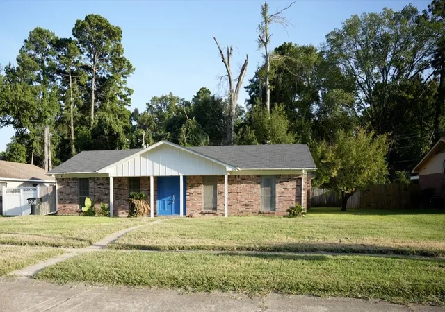 2nd image of 650 Hyde Park Pl, Shreveport, LA 71108 | MLS# 21346501