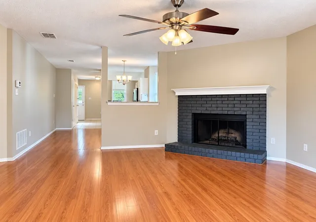 Photo 4 of Single family home for sale at 5441 Temecula Rd, Fort Worth, TX 76244 | MLS# 21341664 | Listing updated on 2026-10-06