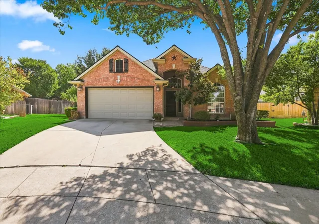 Photo 1 of Single family home for sale at 5340 Stillwater Dr, Fort Worth, TX 76137 | MLS# 21343377 | Listing updated on 2026-09-01