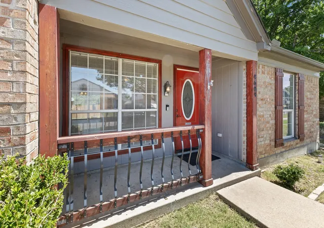 4th image of 4609 Feathercrest Dr, Fort Worth, TX 76137 | MLS# 21314018