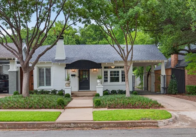 Photo 2 of Sale Pending at 1325 Clover Ln, Fort Worth, TX 76107 | MLS# 21346662 | Listing updated on 2026-08-30