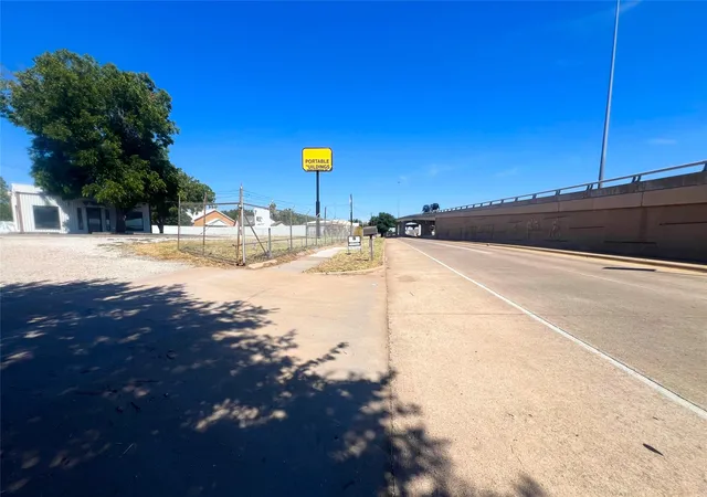 Photo 1 of Land for sale at 231 Central Expressway 287 Fwy E, Wichita Falls, TX 76301 | MLS# 21346796 | Listing updated on 2026-08-04