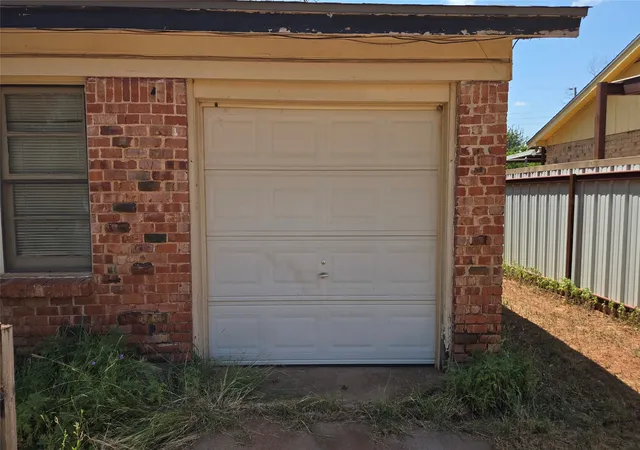 3rd image of 2150 Bridge Ave, Abilene, TX 79603 | MLS# 21346687