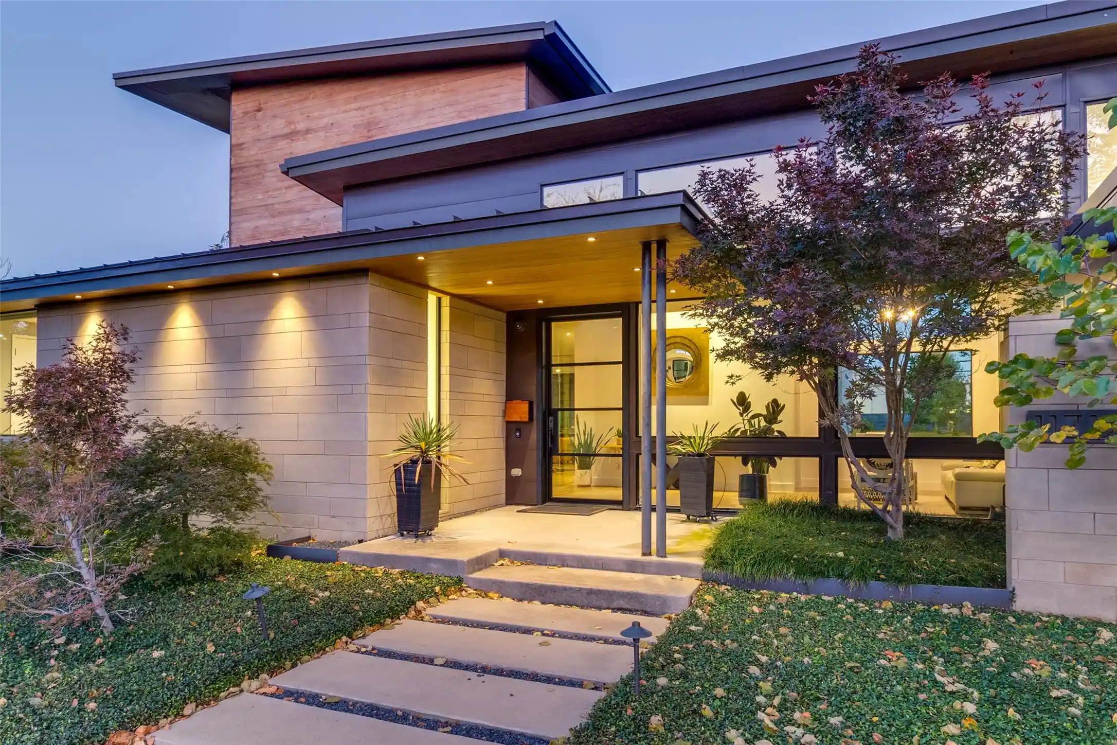 Photo 1 of Mansion for sale at 11712 Jamestown Rd, Dallas, TX 75230 | MLS# 21346766 | Listing updated on 2026-10-11