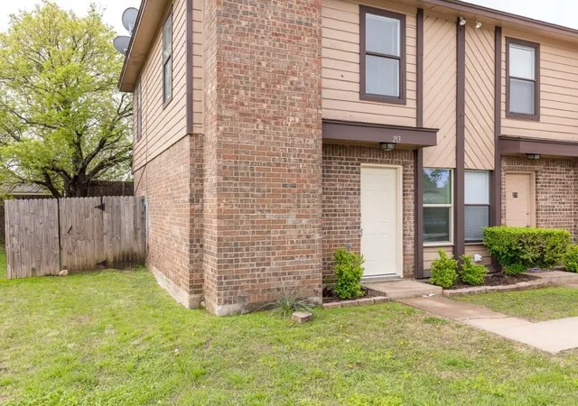 Photo 1 of Multi family home for sale at 213 Cambridge Dr, Saginaw, TX 76179 | MLS# 21346892 | Listing updated on 2026-08-04