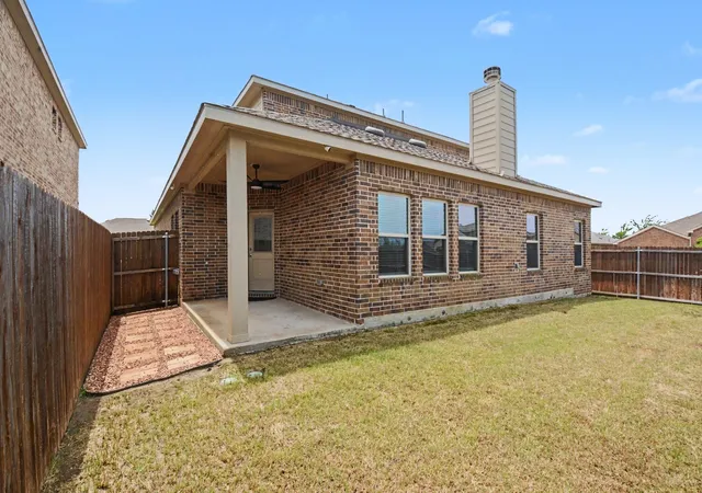 5th image of 305 Pitt Cir, Fate, TX 75189 | MLS# 21331890