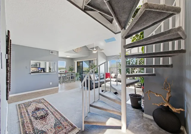 Listing Photo 5 - Condo for sale in building located at 1104 Signal Ridge Pl, Rockwall, TX 75032 - Unit #1104