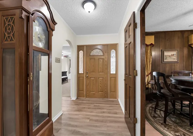 Photo 3 of Single family home for sale at 2534 S Robinson Dr, Robinson, TX 76706 | MLS# 21346491 | Listing updated on 2026-10-05