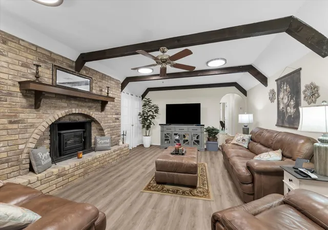 Photo 3 of Single family home for sale at 2534 S Robinson Dr, Robinson, TX 76706 | MLS# 21346491 | Listing updated on 2026-10-05