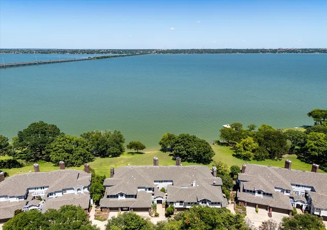 Photo 2 of Single family home for sale at 9959 Waterfront Trl, Rockwall, TX 75087 | MLS# 21343426 | Listing updated on 2026-08-26
