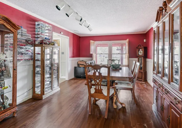 Photo 3 of Single family home for sale at 233 Randell Terrace Dr, Denison, TX 75020 | MLS# 21338925 | Listing updated on 2026-09-04