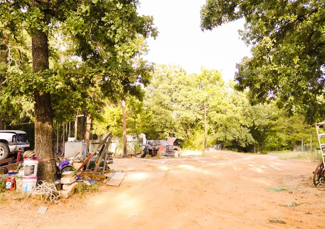 Photo 4 of Single family home for sale at 1325 County Road 263 #263, Gainesville, TX 76240 | MLS# 21339066 | Listing updated on 2026-08-27