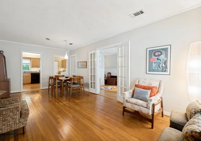 Photo 3 of Sale Pending at 9543 Peninsula Dr, Dallas, TX 75218 | MLS# 21344554 | Listing updated on 2026-08-26