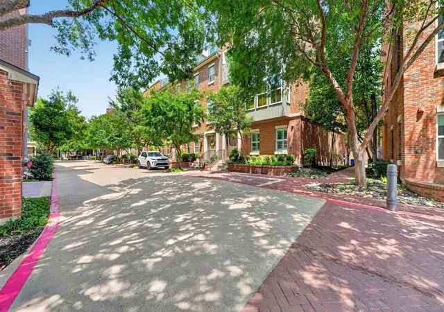 35th image of 7700 Eastern Ave #207, Dallas, TX 75209 | MLS# 21346854