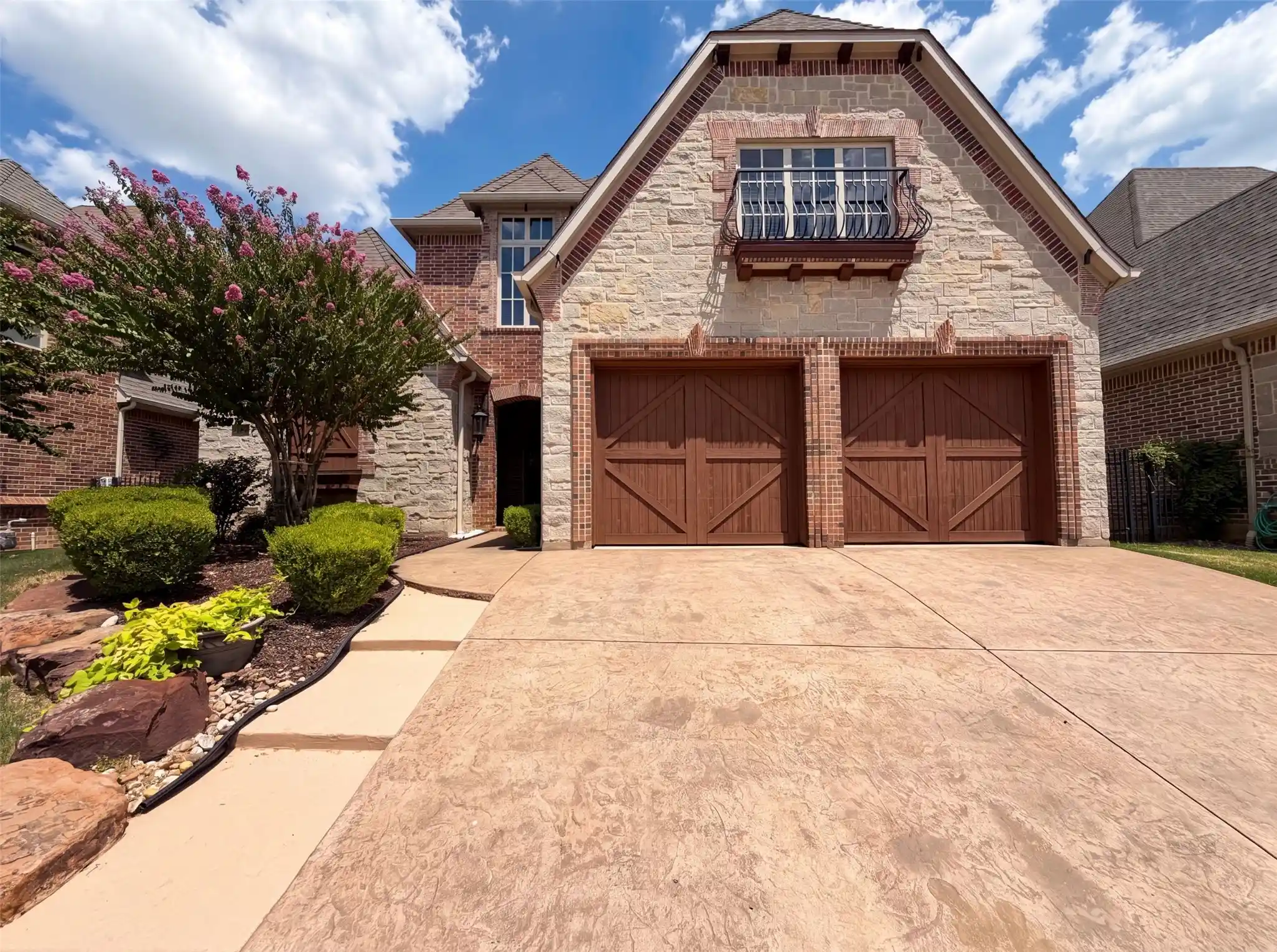 Single family home for sale at 6113 Rock Dove Cir, Colleyville, TX 76034 | MLS# 21347036