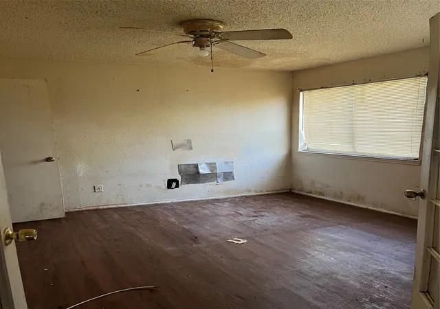 4th image of 9823 Walnut St #303, Dallas, TX 75243 | MLS# 21342791
