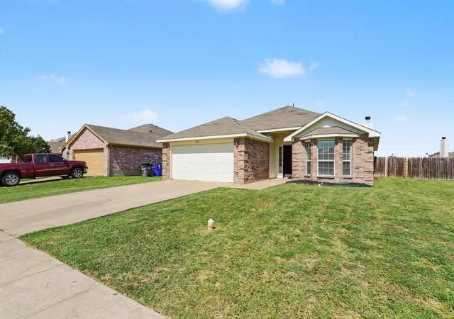 Photo 1 of Single family home for sale at 115 Windsor, Forney, TX 75126 | MLS# 21344273 | Listing updated on 2026-10-05