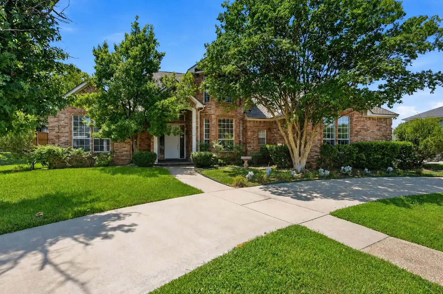 Single family home for sale at 3804 Granada Trl, Denton, TX 76205 | MLS# 21344150 | Listing updated on 2026-10-09