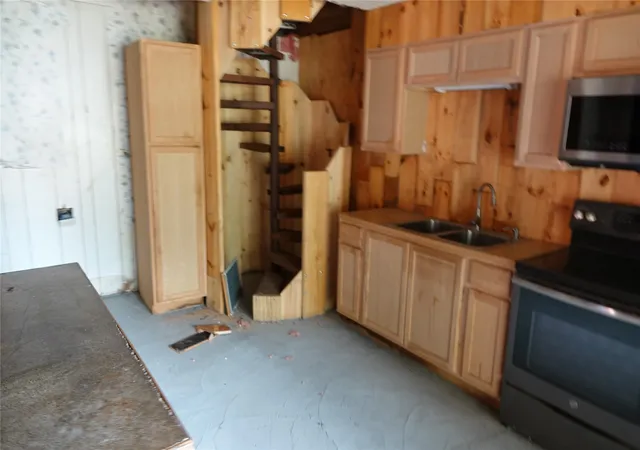 Photo 3 of Single family home for sale at 8021 County Road 544, Brownwood, TX 76801 | MLS# 21344792 | Listing updated on 2026-09-29