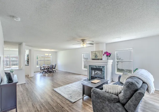 4th image of 3148 Pine Valley Dr, Grand Prairie, TX 75052 | MLS# 21339441