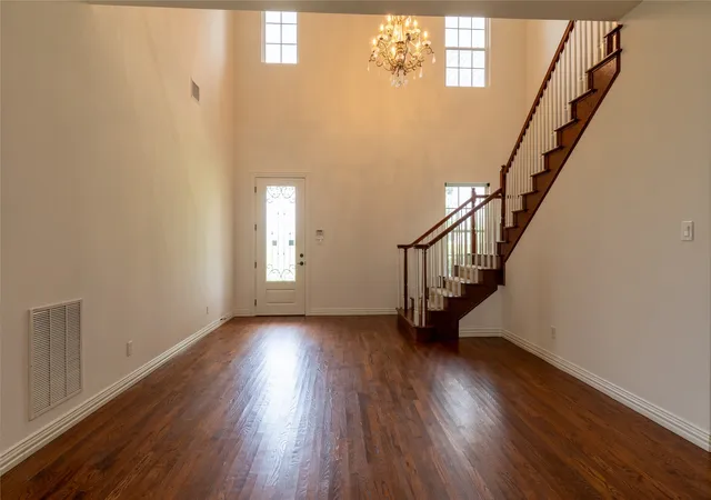 Photo 2 of Mansion for sale at 2801 Vinson Rd, Wylie, TX 75098 | MLS# 21346939 | Listing updated on 2026-08-26