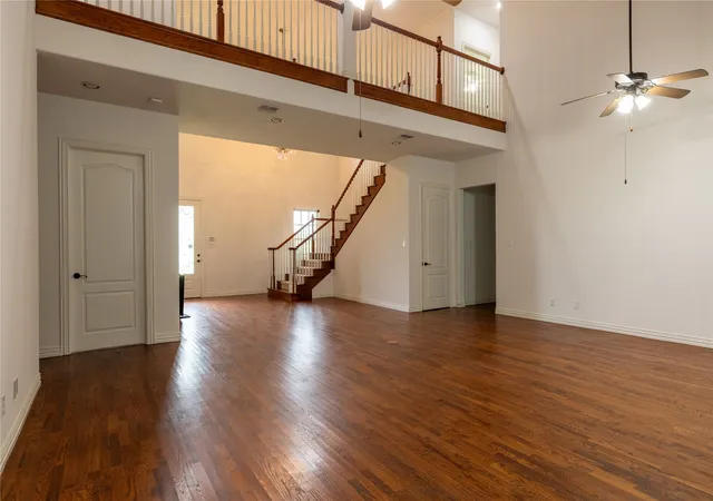 Photo 3 of Mansion for sale at 2801 Vinson Rd, Wylie, TX 75098 | MLS# 21346939 | Listing updated on 2026-08-26