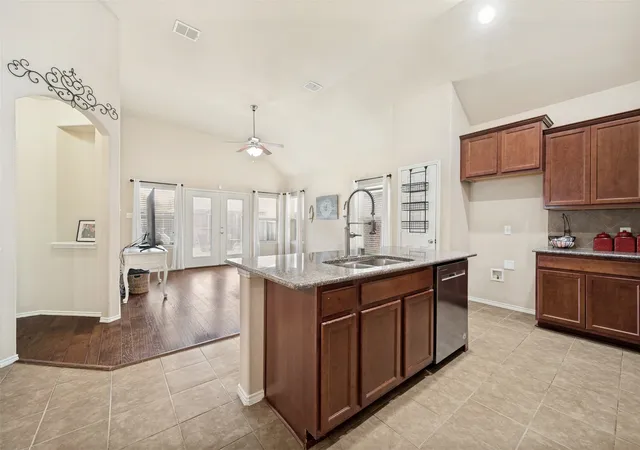 2nd image of 2404 Scott Creek Dr, Little Elm, TX 75068 | MLS# 21347155