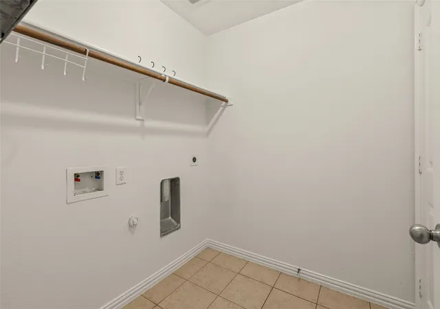 Photo 3 of Single family home for sale at 7308 Silver City Dr, Fort Worth, TX 76179 | MLS# 21346121 | Listing updated on 2026-08-30