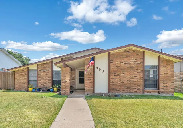 Photo 1 of Sale Pending at 4908 Crawford Dr, The Colony, TX 75056 | MLS# 21345951 | Listing updated on 2026-08-20