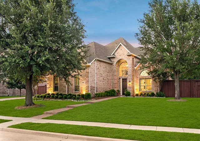 Photo 4 of Single family home for sale at 15692 Atkins Ln, Frisco, TX 75035 | MLS# 21337926 | Listing updated on 2026-08-15