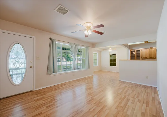 4th image of 649 E Short Ave, De Leon, TX 76444 | MLS# 21345841