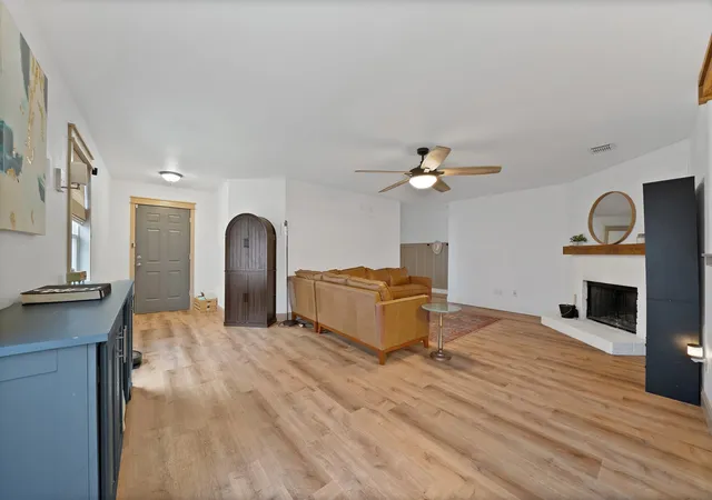 Photo 3 of Single family home for sale at 7604 Scarlet View Trl, Fort Worth, TX 76131 | MLS# 21347025 | Listing updated on 2026-08-28