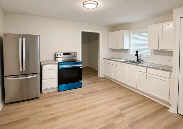5th image of 2321 Alexander Ave, Waco, TX 76708 | MLS# 21347352