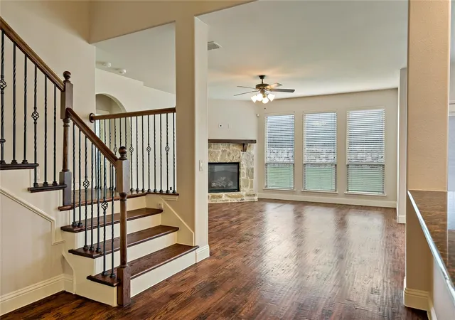3rd image of 208 Gatwick Ct, Wylie, TX 75098 | MLS# 21346347