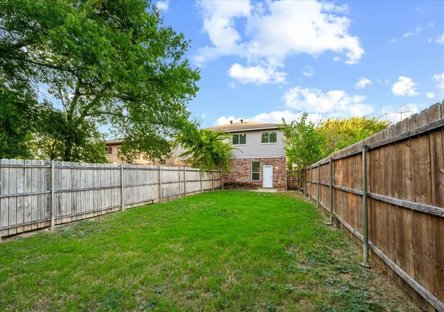20th image of 2122 W E Roberts Dr, Grand Prairie, TX 75051 | MLS# 21346684