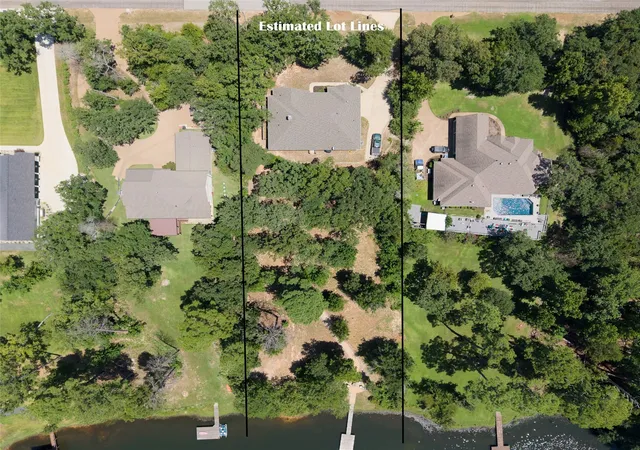 Photo 3 of Single family home for sale at 9236 Safari Blf, Larue, TX 75770 | MLS# 21344706 | Listing updated on 2026-09-03