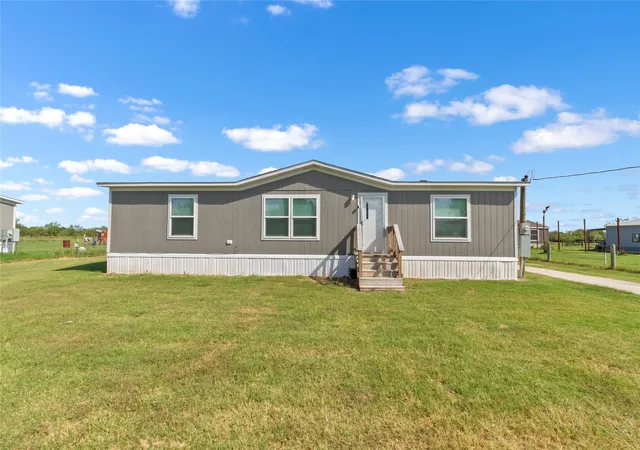 Photo 2 of Manufactured home for sale at 2347 Ne County Road 2070, Powell, TX 75153 | MLS# 21347474 | Listing updated on 2026-08-27