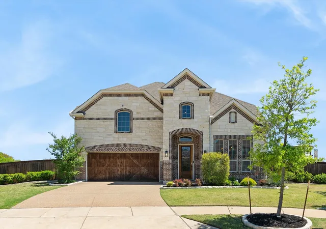 Photo 2 of Single family home for sale at 1520 Grapevine Ridge, Prosper, TX 75078 | MLS# 21347536 | Listing updated on 2026-09-29