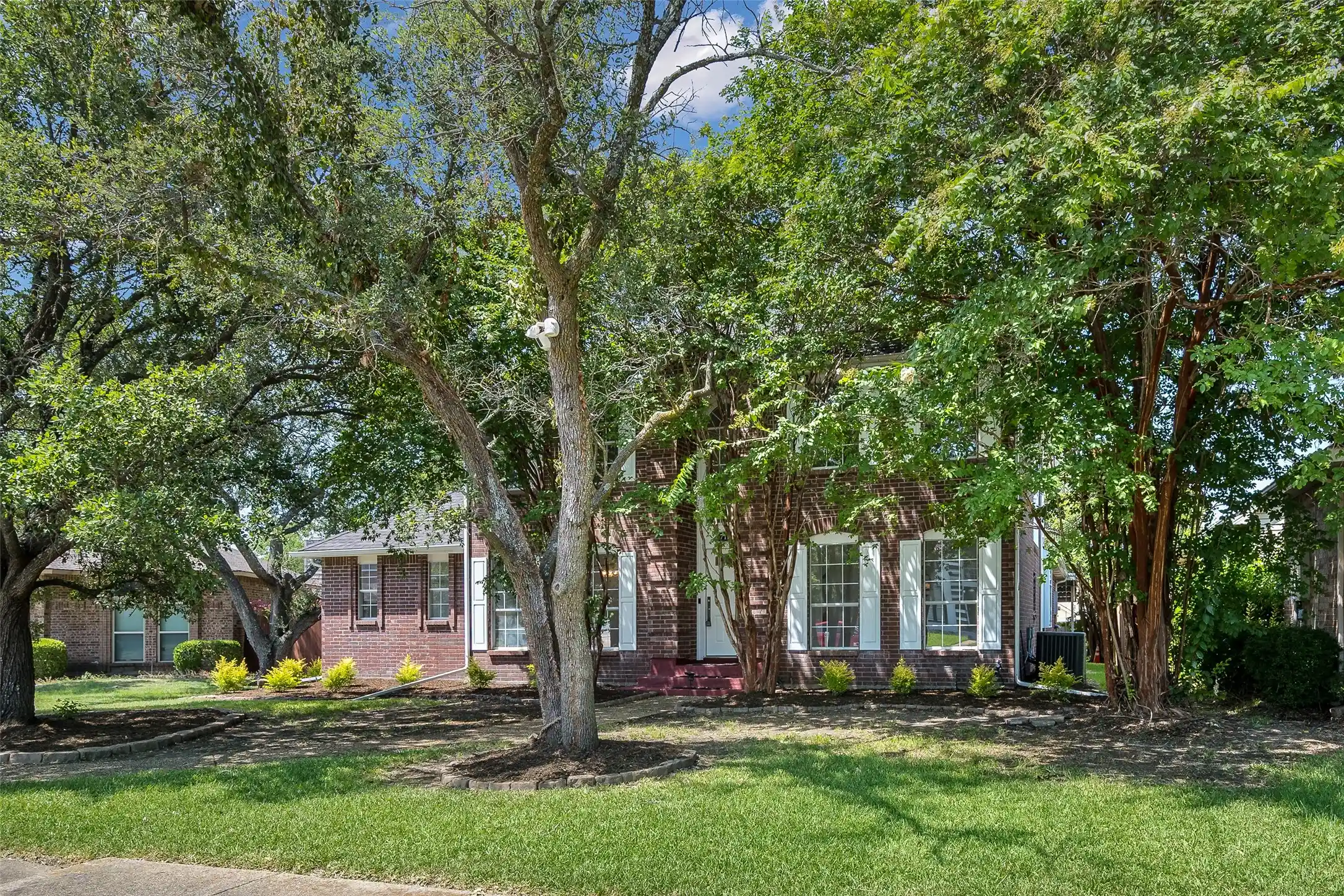 Single family home for sale at 7122 Don Gomez Ln, Garland, TX 75043 | MLS# 21347306