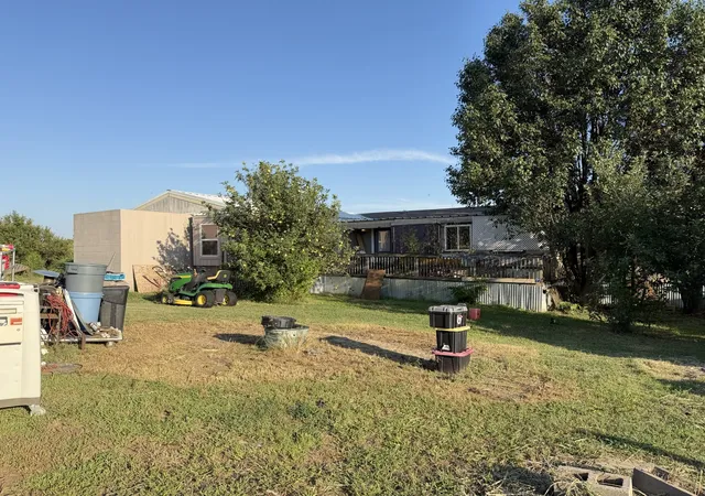 Photo 1 of Manufactured home for sale at 355 Indian Hills Rd, Bowie, TX 76230 | MLS# 21347545 | Listing updated on 2026-08-20
