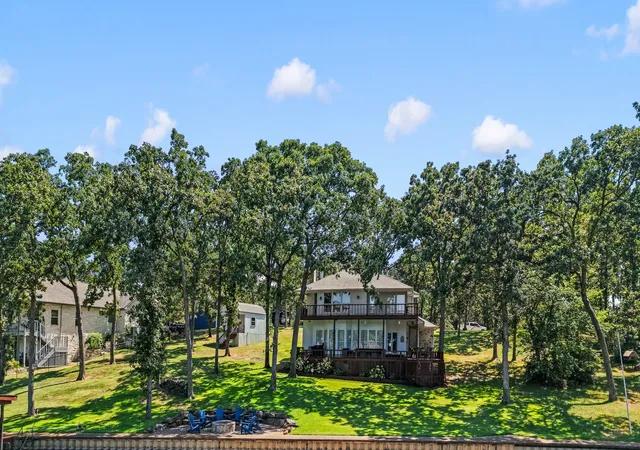 Photo 2 of Single family home for sale at 5366 Point Lavista, Malakoff, TX 75148 | MLS# 21346648 | Listing updated on 2026-10-03